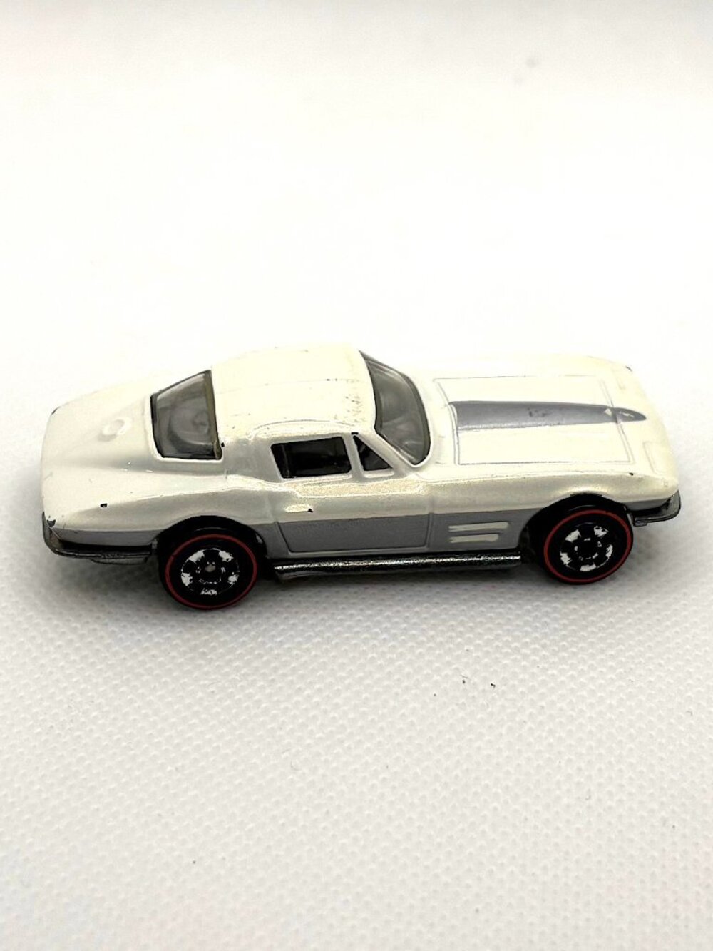 2008 Hot Wheels '64 Chevy Corvette Stingray